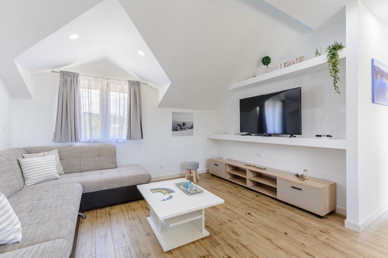 Apartment Darka 1 Sumartin Extérieur photo